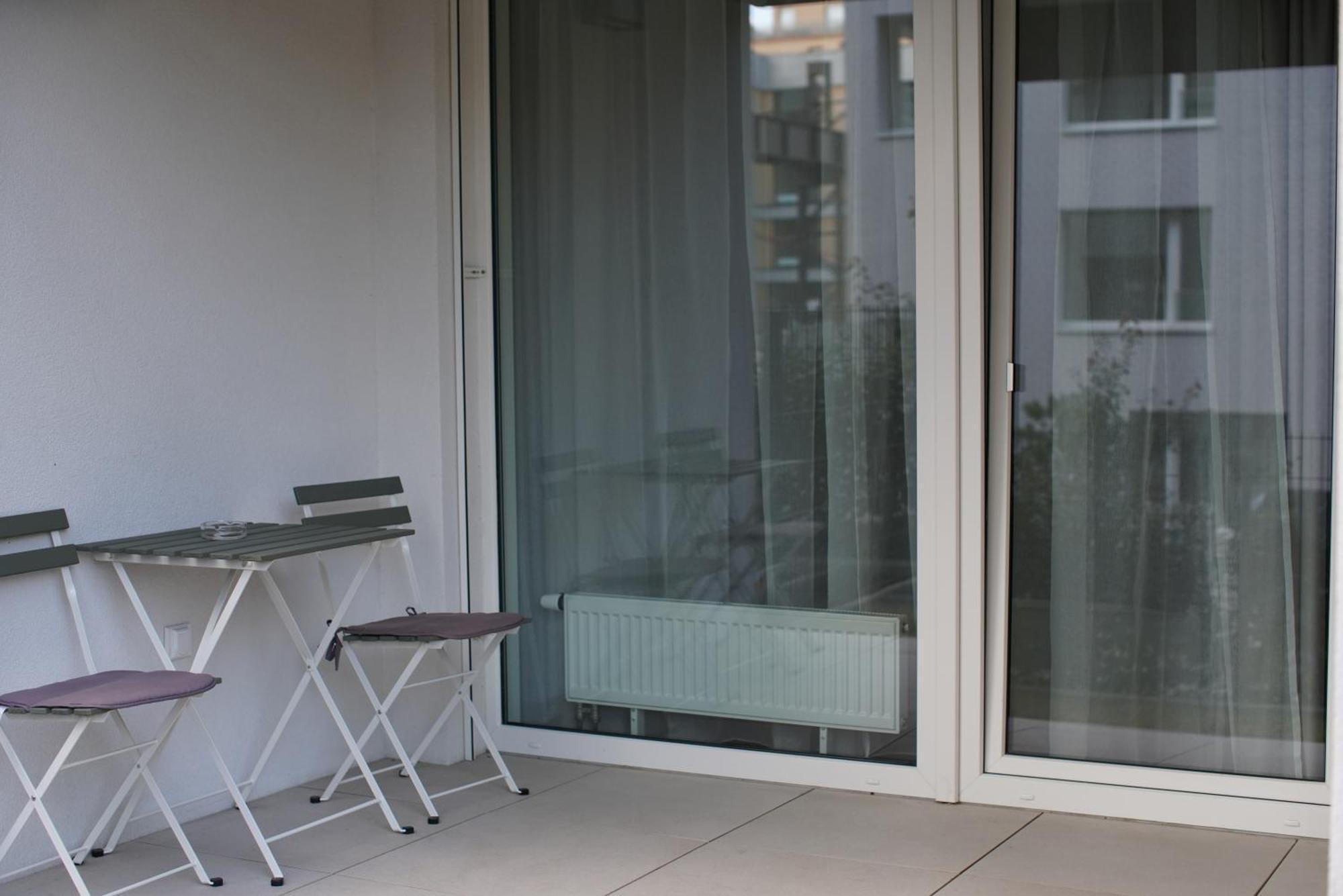 Holesovice Delight: Modern Comfort With A Twist In Prague 7 Extérieur photo